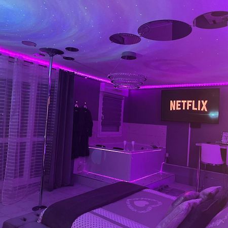 « Le Boudoir D'Elodie » Le Spa Romantique Saint-Léonard Extérieur photo